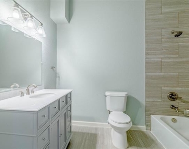 1203 E King Street - Photo Thumbnail 10