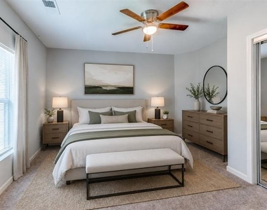 1203 E King Street - Photo Thumbnail 12