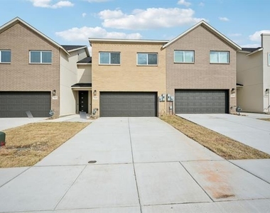 3505 Taas Drive - Photo Thumbnail 18