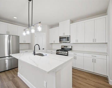 3505 Taas Drive - Photo Thumbnail 22