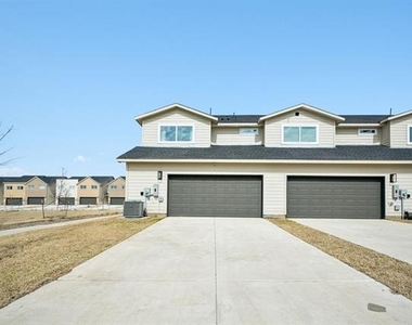 3505 Taas Drive - Photo Thumbnail 37