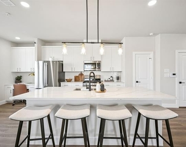 3505 Taas Drive - Photo Thumbnail 9
