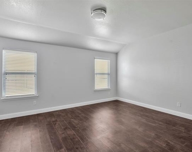 985 Corbitt Lane - Photo Thumbnail 28