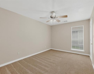117 W Wilson Avenue - Photo Thumbnail 20