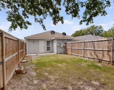 117 W Wilson Avenue - Photo Thumbnail 32