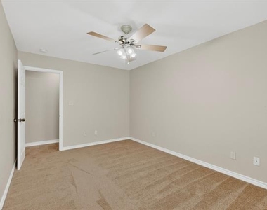 117 W Wilson Avenue - Photo Thumbnail 23
