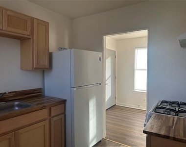 1217 Estelle Street - Photo Thumbnail 1