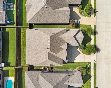 3318 Ridgecross Drive - Photo Thumbnail 31