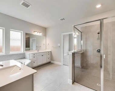 412 Winding Creek Lane - Photo Thumbnail 14