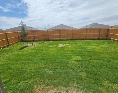 15013 Bushwacker Way - Photo Thumbnail 14