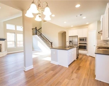 4309 Meadow Hawk Drive - Photo Thumbnail 5