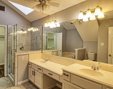 6418 Wildhaven Drive - Photo Thumbnail 19