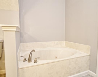 6418 Wildhaven Drive - Photo Thumbnail 21
