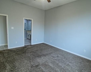 6418 Wildhaven Drive - Photo Thumbnail 18