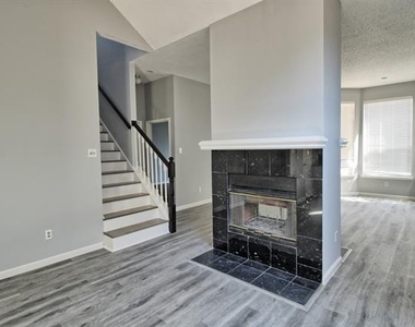6418 Wildhaven Drive - Photo Thumbnail 7