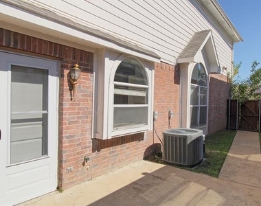 6418 Wildhaven Drive - Photo Thumbnail 30