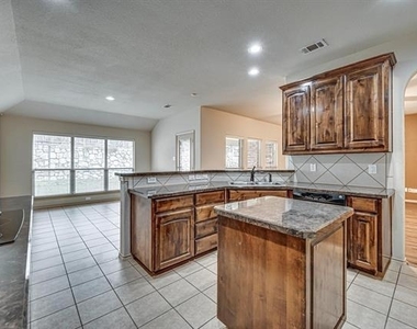 1114 Walter Stephenson Road - Photo Thumbnail 4