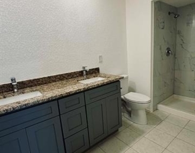 1101 Lombardy Drive - Photo Thumbnail 10