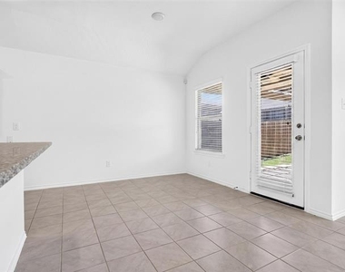 1111 Meadow Side Drive - Photo Thumbnail 12