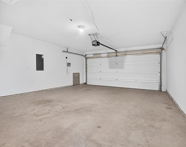1111 Meadow Side Drive - Photo Thumbnail 25