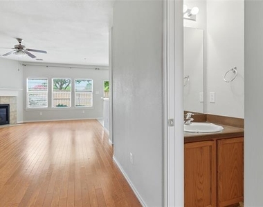 2004 Shannon Drive - Photo Thumbnail 12