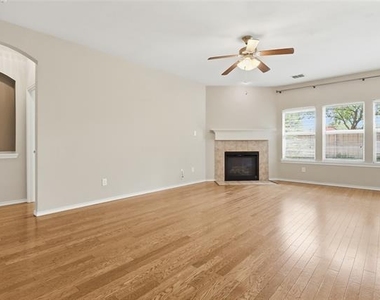 2004 Shannon Drive - Photo Thumbnail 3