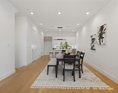 4517 Munger Avenue - Photo Thumbnail 22