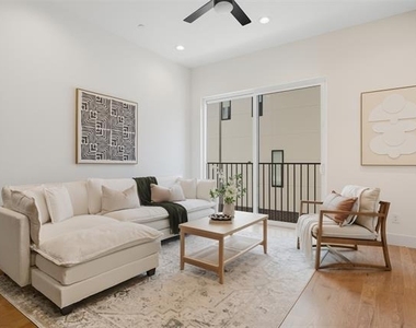 4517 Munger Avenue - Photo Thumbnail 12