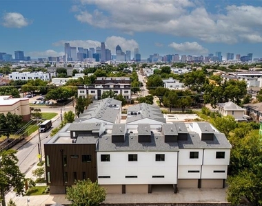 4517 Munger Avenue - Photo Thumbnail 36