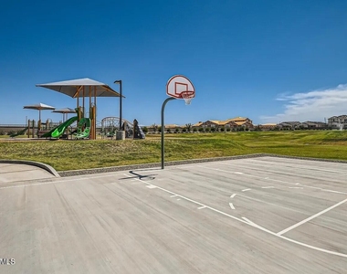 3180 E Ranchhand Drive - Photo Thumbnail 34