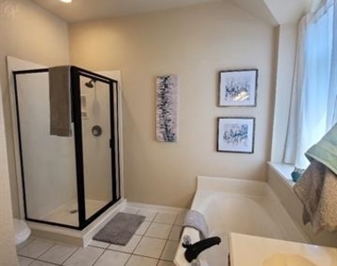 611 Linda Drive - Photo Thumbnail 12