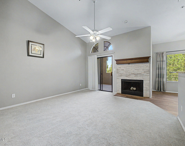 9600 N 96th Street - Photo Thumbnail 2