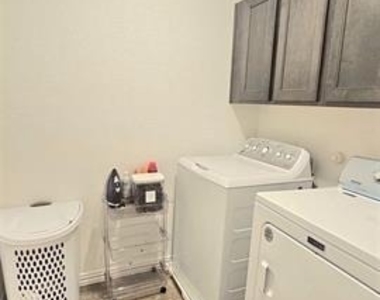 2860 Appaloosa Lane - Photo Thumbnail 11