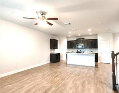 6825 Andrew Drive - Photo Thumbnail 1