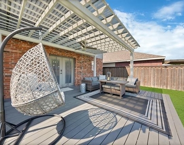 2827 Grandview Drive - Photo Thumbnail 37