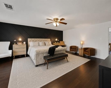 2827 Grandview Drive - Photo Thumbnail 24