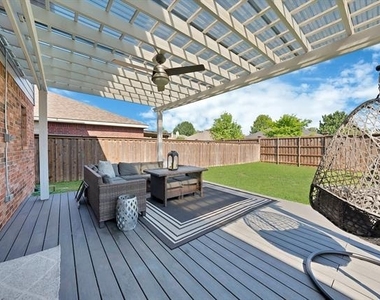 2827 Grandview Drive - Photo Thumbnail 36