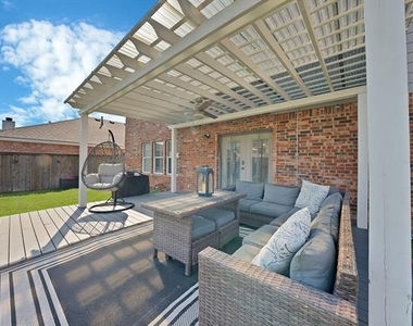 2827 Grandview Drive - Photo Thumbnail 38