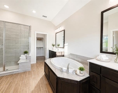 7827 Piedmont Avenue - Photo Thumbnail 19