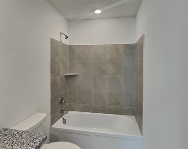 9809 Papillion Way - Photo Thumbnail 13