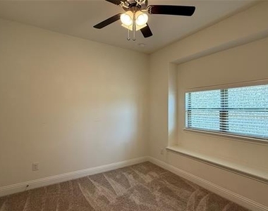 2808 Pronghorn Drive - Photo Thumbnail 12