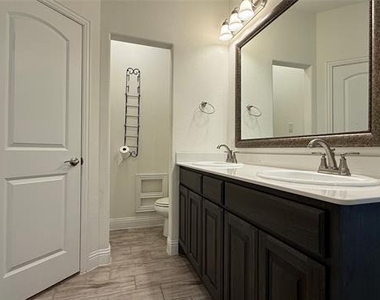 2808 Pronghorn Drive - Photo Thumbnail 17