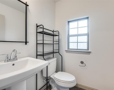 3709 Sailing View Boulevard - Photo Thumbnail 19