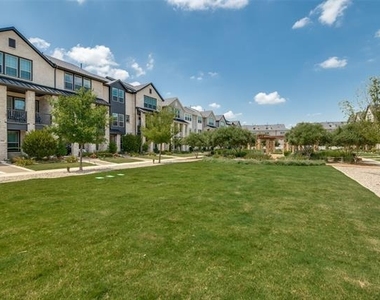 3709 Sailing View Boulevard - Photo Thumbnail 3