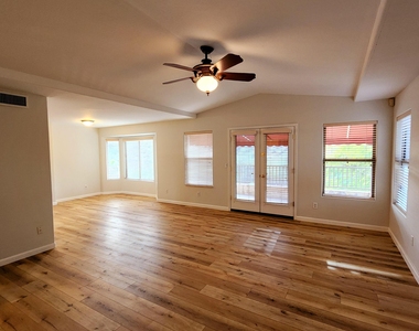 20642 N 16th Place - Photo Thumbnail 25