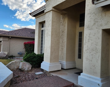 20642 N 16th Place - Photo Thumbnail 3