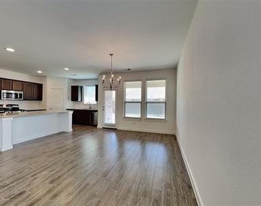 4117 Beasley Drive - Photo Thumbnail 5