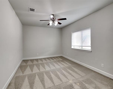 13660 Diamond Grove Lane - Photo Thumbnail 14
