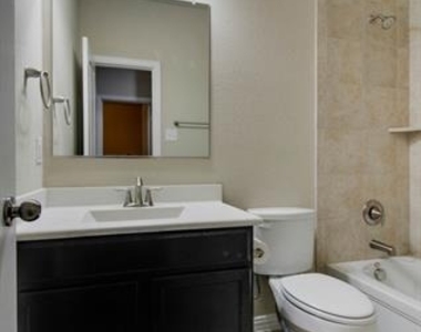 16221 Stillhouse Hollow Court - Photo Thumbnail 10