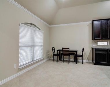 16221 Stillhouse Hollow Court - Photo Thumbnail 4